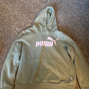 Puma sweatshirt